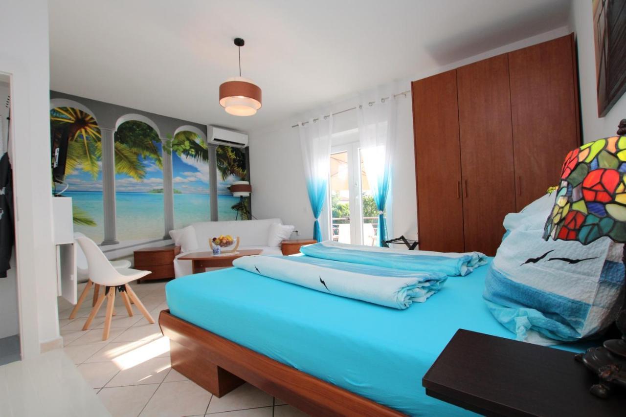 Blue Adria Suites Porec Exterior photo