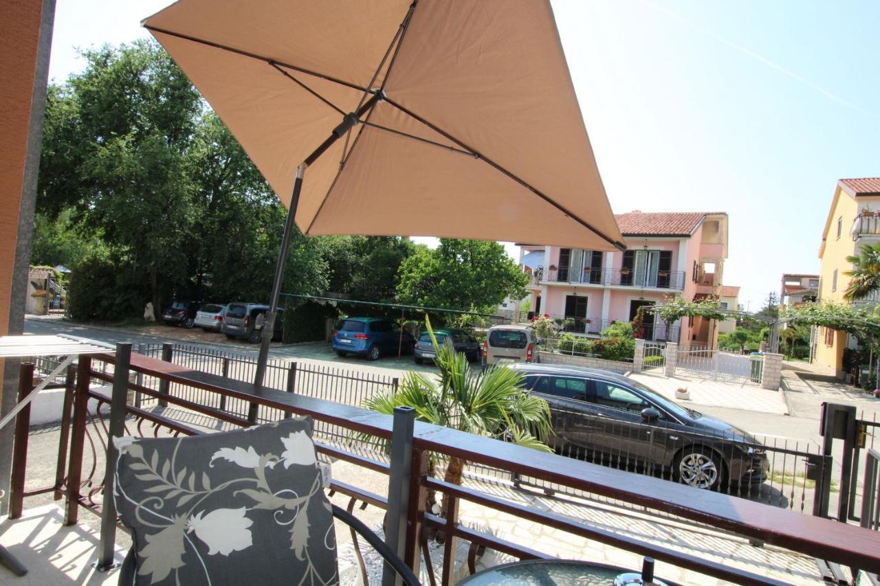 Blue Adria Suites Porec Exterior photo